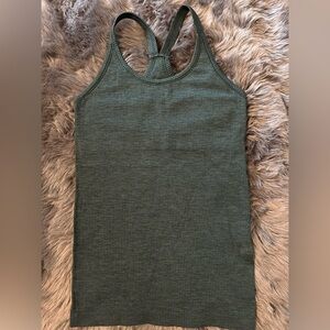 Lululemon ribbed Tanktop dark heathered green sz 6